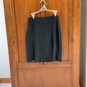 LLBEAN black fitness mini skirt inner pocket small poly spandex SM L 21 in